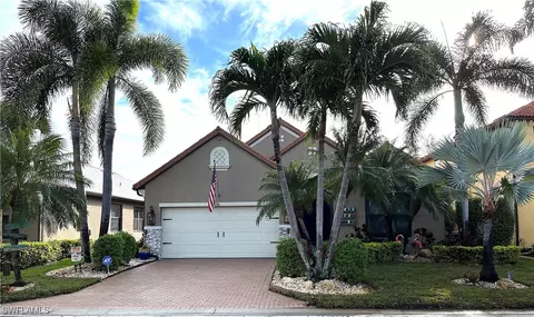 12106 Country Day Cir, Fort Myers, FL 33913