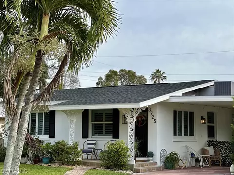 3725 Hanover St, Fort Myers, FL 33901