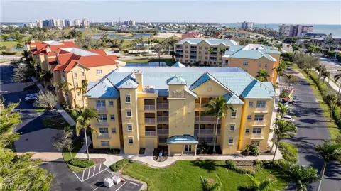 7431 Bella Lago Dr #321, Fort Myers Beach, FL 33931