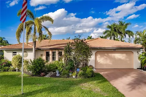 3628 Tomlinson St, Bonita Springs, FL 34134