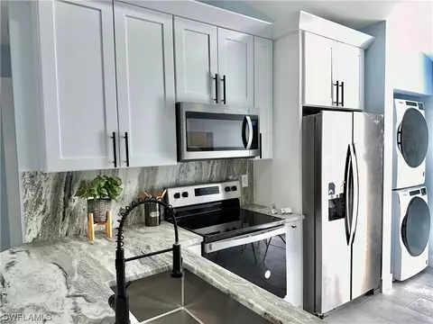 15177 Parkside Dr #6, Fort Myers, FL 33908