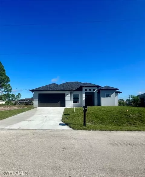2022 Crawford Ave N Ave, Lehigh Acres, FL 33971