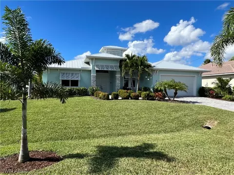 5216 SW 8th Ct, Cape Coral, FL 33914