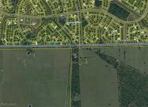 3015 S Balsam Cir, Labelle, FL 33935