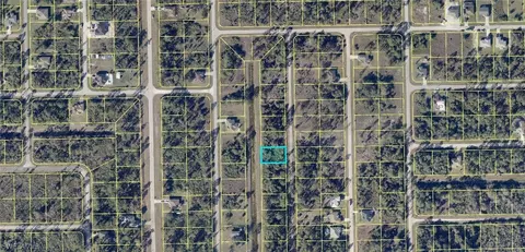 430 Lampion Ave S, Lehigh Acres, FL 33974