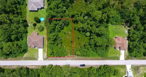 363 Selkirk Ave, Lehigh Acres, FL 33974