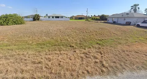 316 NW 10th St, Cape Coral, FL 33993