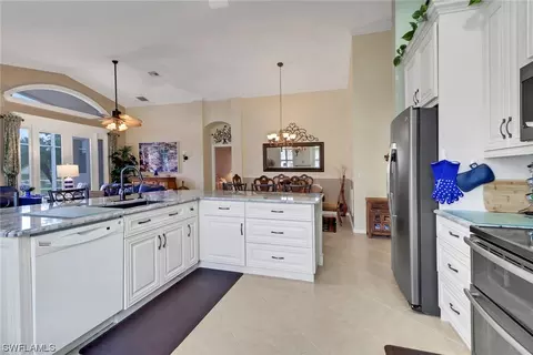 9331 Sun River Way, Estero, FL 33928 photo 9
