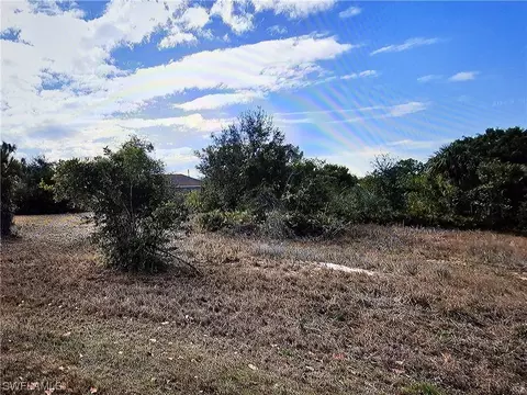 347 Pullman St, Lehigh Acres, FL 33974