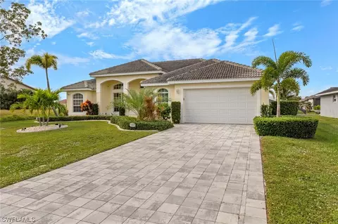 4524 SW 10th Ave, Cape Coral, FL 33914