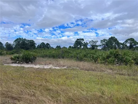 957 Jaguar Blvd, Lehigh Acres, FL 33974