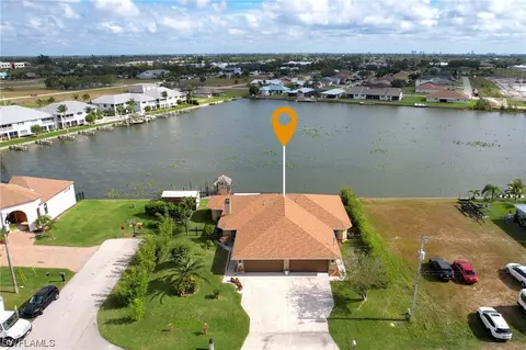 401-403 SW 3rd Ct, Cape Coral, FL 33991