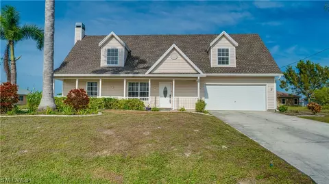 1927 NW 14th Ter, Cape Coral, FL 33993