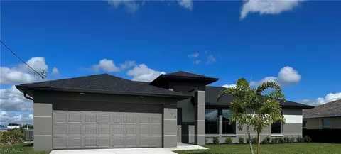 2710 40th St SW, Lehigh Acres, FL 33976