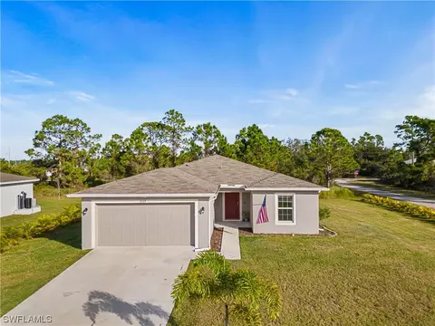 1027 Alcan St, Lehigh Acres, FL 33974