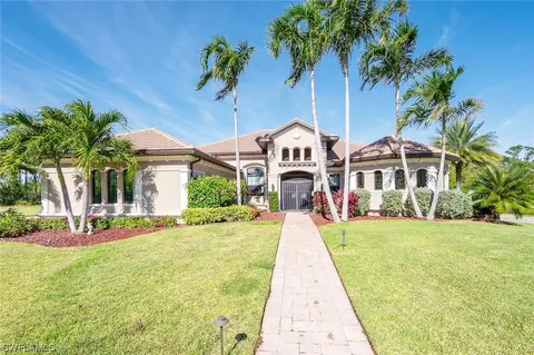 12690 Palmetto Pines Dr, Cape Coral, FL 33909