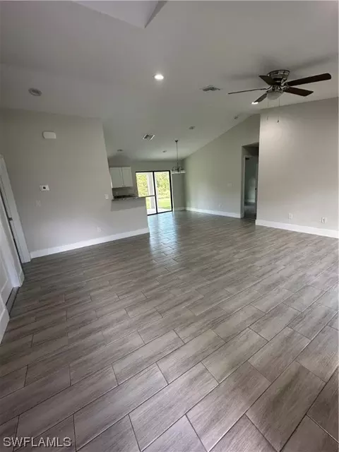 2115 Robert Ave, Alva, FL 33920 photo 2