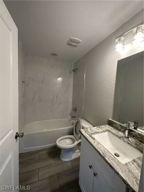 2115 Robert Ave, Alva, FL 33920 photo 5