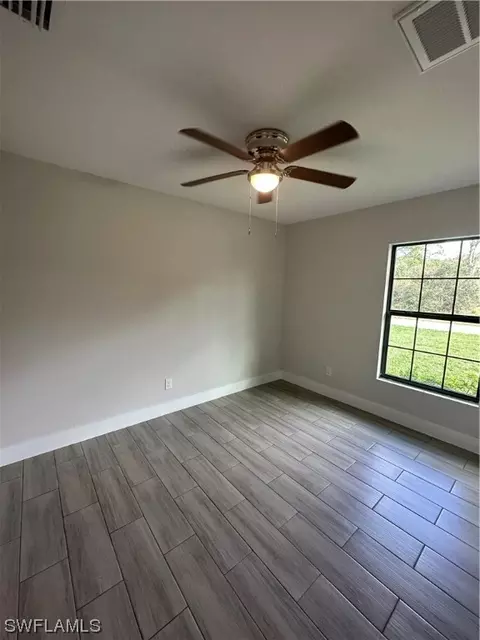 2115 Robert Ave, Alva, FL 33920 photo 4