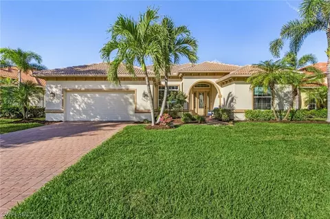 11057 Sea Tropic Ln, Fort Myers, FL 33908