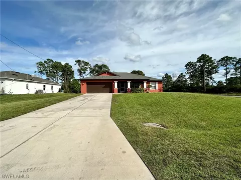 425 Pauline Ave, Lehigh Acres, FL 33974