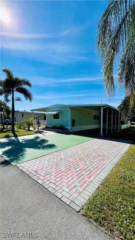 27322 Pauline Dr, Bonita Springs, FL 34135