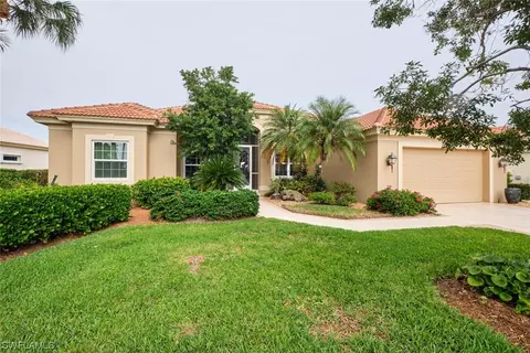 16185 Edgemont Dr, Fort Myers, FL 33908
