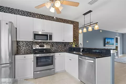 5312 Chiquita Blvd S #201B, Cape Coral, FL 33914