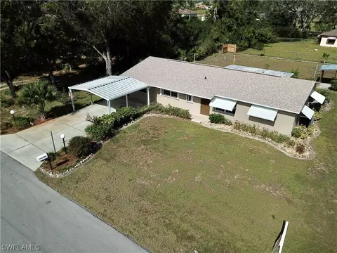 4910 6th St W, Lehigh Acres, FL 33971