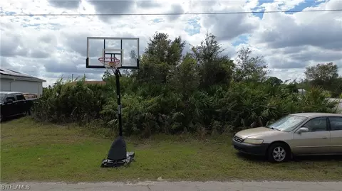 3317 10th St SW, Lehigh Acres, FL 33976