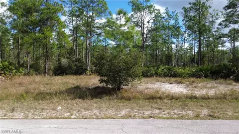 2216 Hamilton Ave, Alva, FL 33920