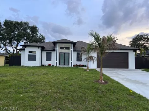 1028 NE 19th Ter, Cape Coral, FL 33909