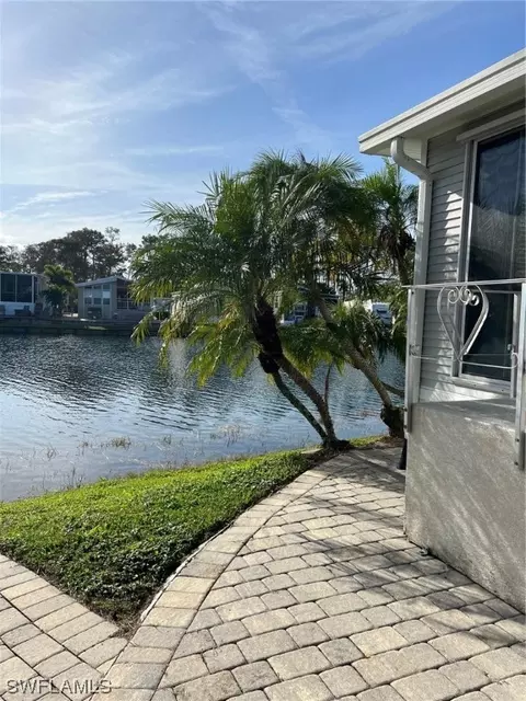 leopard ln #389, Naples, FL 34114 photo 6