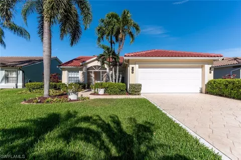 7623 Cameron Cir, Fort Myers, FL 33912