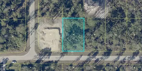 1043 Merry St E, Lehigh Acres, FL 33974