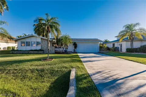 1940 Savona Pkwy E, Cape Coral, FL 33904
