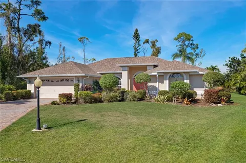 14917 American Eagle Ct, Fort Myers, FL 33912