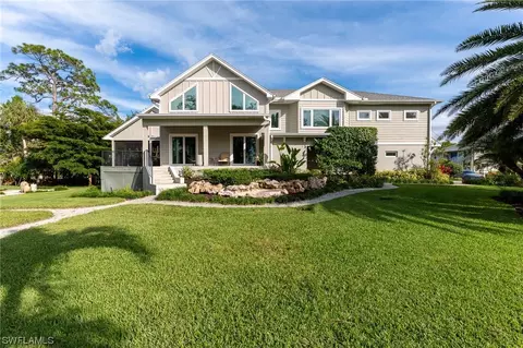27233 Rio Vista Cir, Bonita Springs, FL 34135
