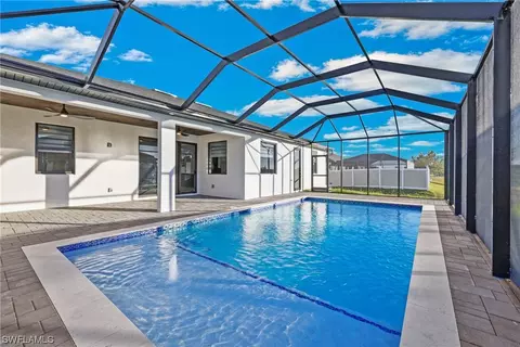 2806 NW 41st Ave, Cape Coral, FL 33993