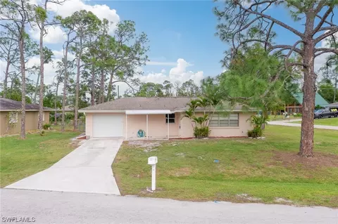 19009 Sebring Rd, Fort Myers, FL 33967