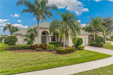 10119 Salisbury Ct, Fort Myers, FL 33913