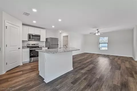 870 Gen Chesty Puller Ct, Labelle, FL 33935 photo 6