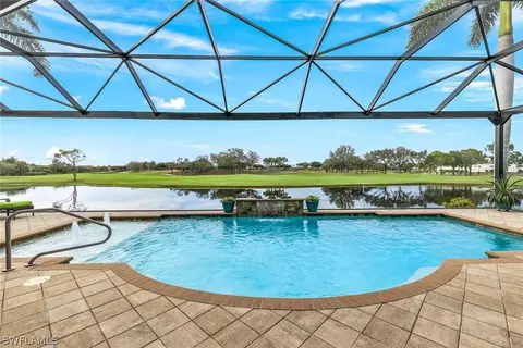 6991 Lakewood Isle Dr, Fort Myers, FL 33908