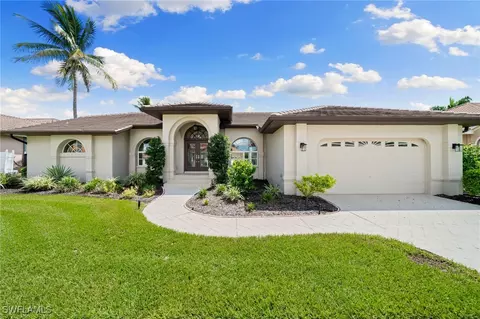 15540 Catalpa Cove Dr, Fort Myers, FL 33908