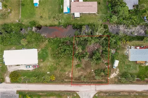 11870 Scallop Dr, Cape Coral, FL 33991