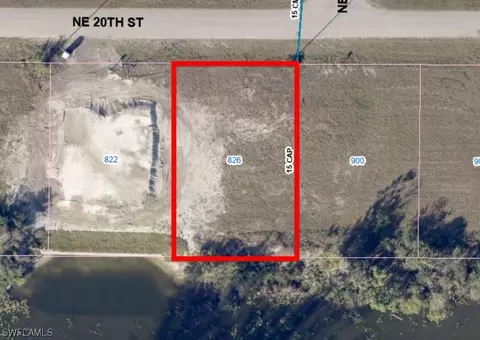 826 NE 20th St, Cape Coral, FL 33909