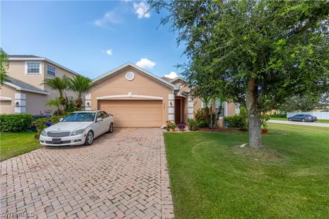 8347 Silver Birch Way, Lehigh Acres, FL 33971