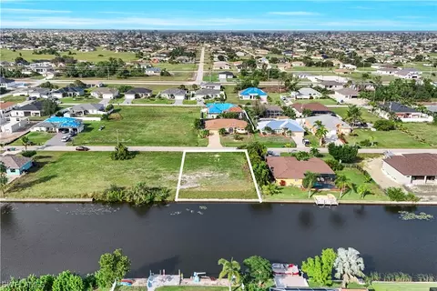 2712 SW 1st Ter, Cape Coral, FL 33991