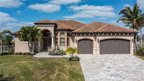 132 NW 37th Pl, Cape Coral, FL 33993