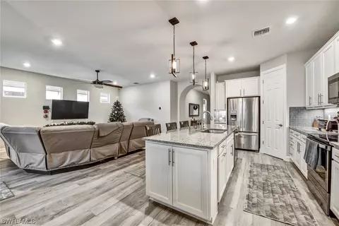 2100 Parson St, Naples, FL 34120 photo 11